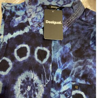 デシグアル(DESIGUAL)の新品✨定価12,900円　デシグアル　XXL レーヨン素材のシャツ　(シャツ/ブラウス(半袖/袖なし))