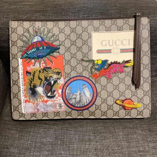 グッチ(Gucci)のGUCCI クラッチバッグ(セカンドバッグ/クラッチバッグ)