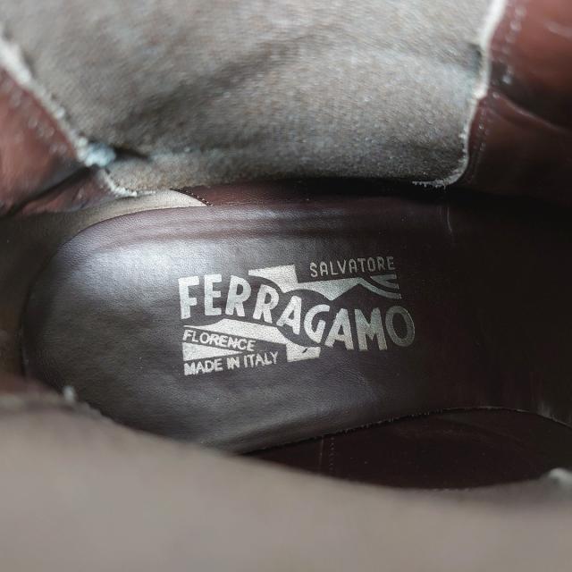 Salvatore Ferragamo(サルヴァトーレフェラガモ)のサルバトーレフェラガモ 7 1/2 2 E メンズ メンズの靴/シューズ(ブーツ)の商品写真