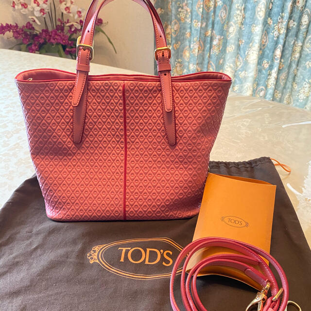 TOD’S トートバッグ