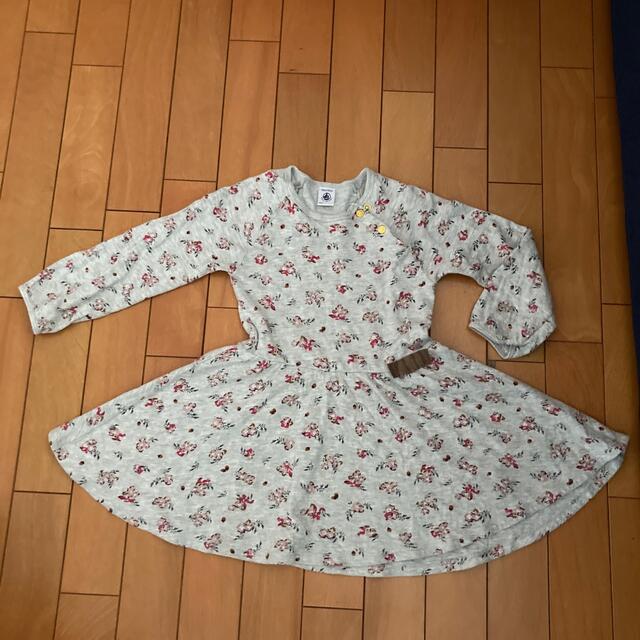 PETIT BATEAU(プチバトー)のPETIT  BATERU ワンピース キッズ/ベビー/マタニティのキッズ服女の子用(90cm~)(ワンピース)の商品写真