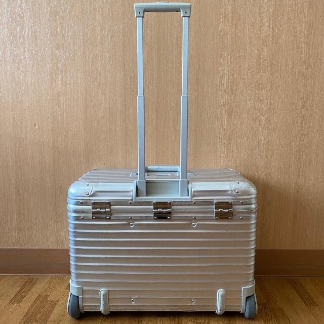 RIMOWA(リモワ)のRIMOWA TOPAS 928.51 パイロット トロリー 2輪 37L メンズのバッグ(トラベルバッグ/スーツケース)の商品写真