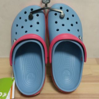 クロックス(crocs)の【新品未使用】クロックス クロックバンド 25cm 水色×ピンク(サンダル)