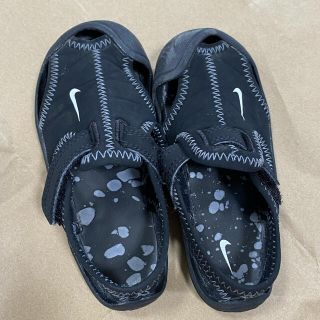 ナイキ(NIKE)のナイキ　黒サンダル(サンダル)