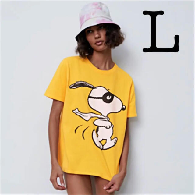 【新品未使用】ZARA スヌーピー Tシャツ ピーナッツ SNOOPY 黄色 L メンズのトップス(Tシャツ/カットソー(半袖/袖なし))の商品写真