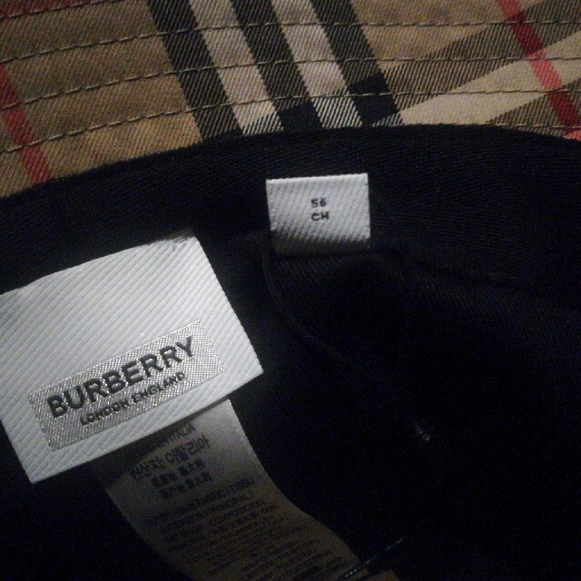 BURBERRY(バーバリー)のハル様専用！　タグ付☆バーバリー　バケットハット　BURBERRY レディースのファッション小物(その他)の商品写真