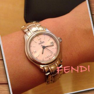 フェンディ(FENDI)の♡FENDI♡腕時計(腕時計)