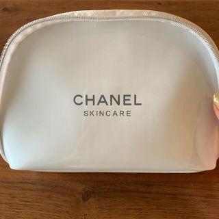 シャネル(CHANEL)のCHANEL ポーチ　ノベルティー　白(ポーチ)