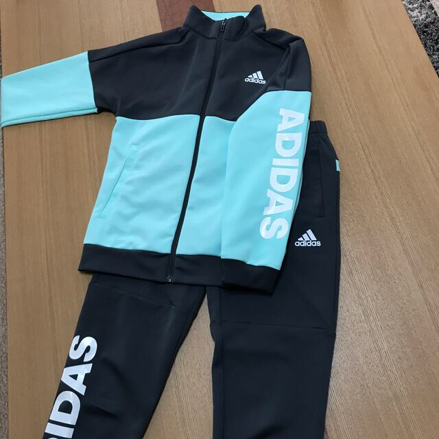 お値下げ‼️ adidas アディダス　ジャージ