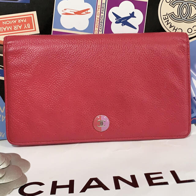 CHANEL(シャネル)のCHANEL 美品💕ニューココボタン　長財布　キャビアスキン　 レディースのファッション小物(財布)の商品写真