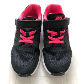 ナイキ(NIKE)のナイキ　キッズ　スニーカー　子供靴　キッズ靴　黒　ピンク　２０(スニーカー)