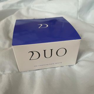 新品未開封　DUO クレンジングバーム　ホワイト　90g 正規品(クレンジング/メイク落とし)