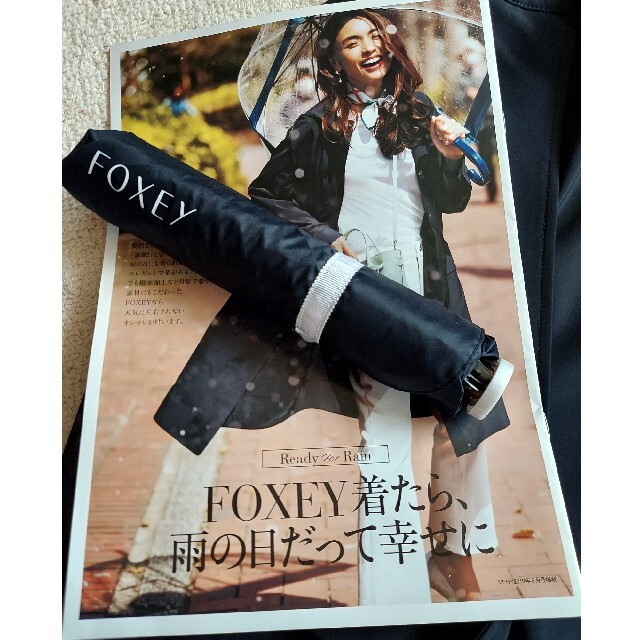 FOXEY(フォクシー)のFOXEY❤40COAT "RAINY PARKA" ミッドナイトブルー レディースのジャケット/アウター(トレンチコート)の商品写真