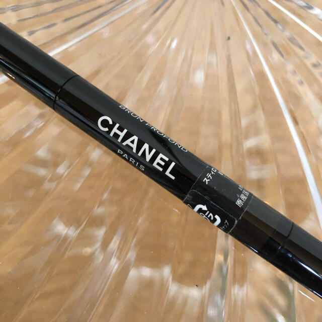 CHANEL(シャネル)のCHANEL スティロ　スルスィル　ウォータープルーフ810 コスメ/美容のベースメイク/化粧品(アイブロウペンシル)の商品写真