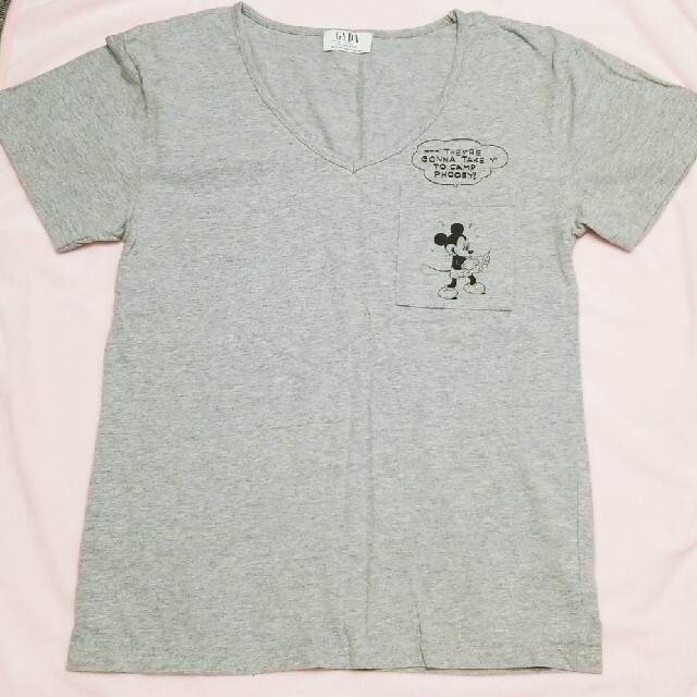 GYDA(ジェイダ)のGYDA　ミッキーTシャツ レディースのトップス(Tシャツ(半袖/袖なし))の商品写真