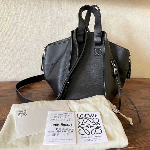 LOEWE(ロエベ)のLOEWE ロエベ ハンモック スモール ブラック 正規品 バッグ レディースのバッグ(ショルダーバッグ)の商品写真