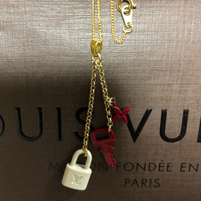 LOUIS VUITTON(ルイヴィトン)のルイヴィトン　チャーム　トップ レディースのアクセサリー(ネックレス)の商品写真