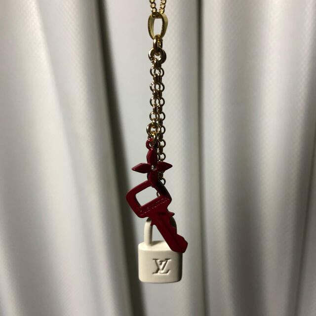 LOUIS VUITTON(ルイヴィトン)のルイヴィトン　チャーム　トップ レディースのアクセサリー(ネックレス)の商品写真