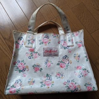 キャスキッドソン(Cath Kidston)のキャスキッドソン バッグ 花柄 フラワー ロンドン(トートバッグ)