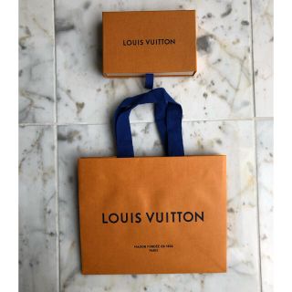 ルイヴィトン(LOUIS VUITTON)のショップバッグ　紙袋と箱のセット　ルイヴィトン(ショップ袋)