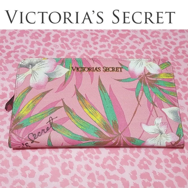 Victoria's Secret(ヴィクトリアズシークレット)の⭐︎Victoria's Secret⭐︎財布 レディースのファッション小物(財布)の商品写真