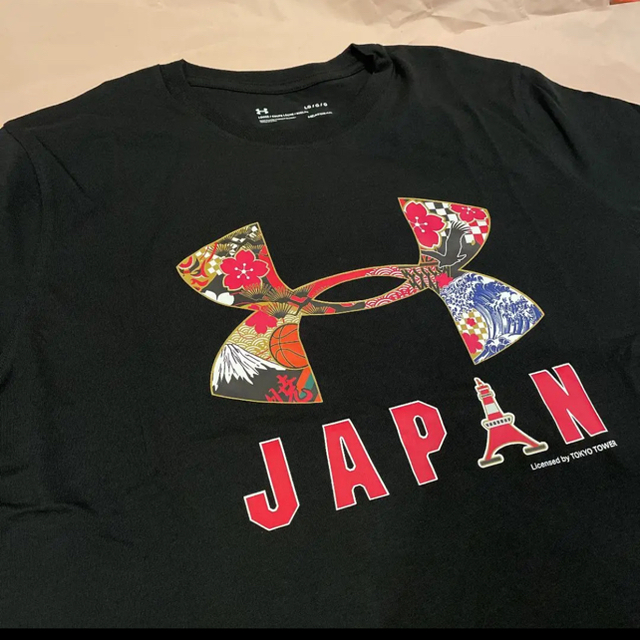 UNDER ARMOUR(アンダーアーマー)のUA JAPANビッグロゴTシャツ 20(バスケットボール/MEN) メンズのトップス(Tシャツ/カットソー(半袖/袖なし))の商品写真