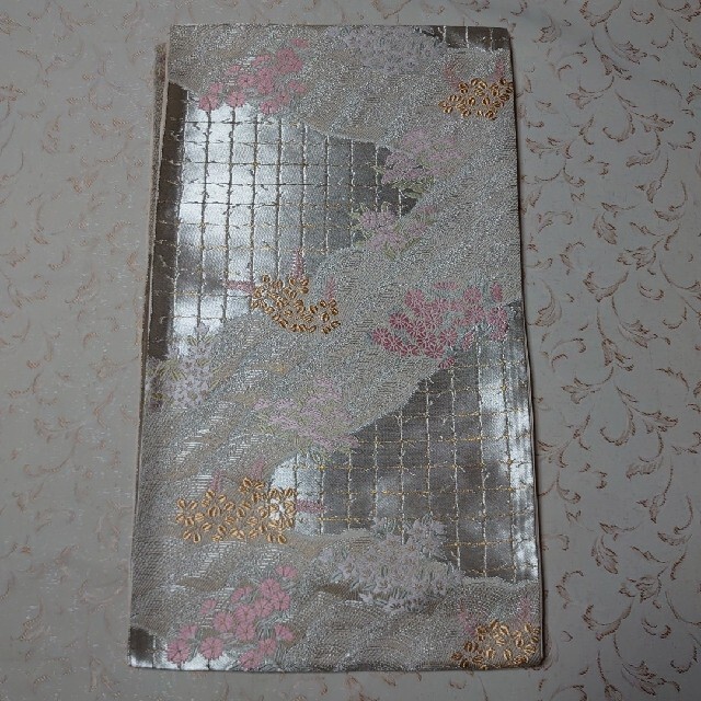 正絹　袋帯　服部織物　シルバー　フォ－マル　青海波に小花　松風レディース