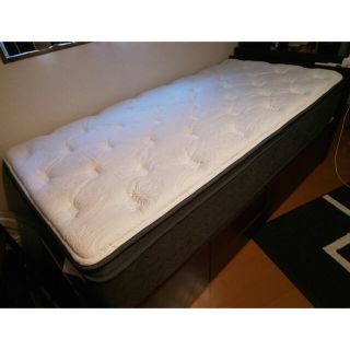 popo様専用　シーリーベッド　エメラルドIII  シングル　sealybed(シングルベッド)