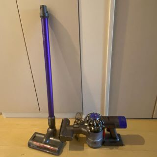 ダイソン(Dyson)のダイソン　掃除機　v6 (掃除機)