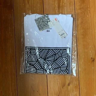 ユニクロ(UNIQLO)のUT SPRZ NY MoMA グラフィック Tシャツ サイズM 新品 未使用(Tシャツ/カットソー(半袖/袖なし))