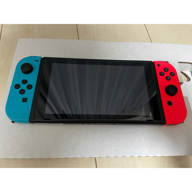 Switch任天堂スイッチ 本体 ネオンブルーレッド