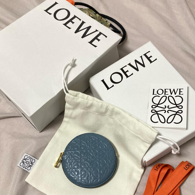 LOEWE(ロエベ)のロエベ  コインケース小物入れ　COOKIE STONE BLUE レディースのファッション小物(コインケース)の商品写真