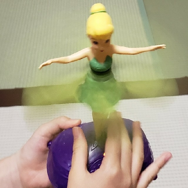 TINKERBELL(ティンカーベル)のフラッターバイフェアリー　ティンカーベル キッズ/ベビー/マタニティのおもちゃ(ぬいぐるみ/人形)の商品写真