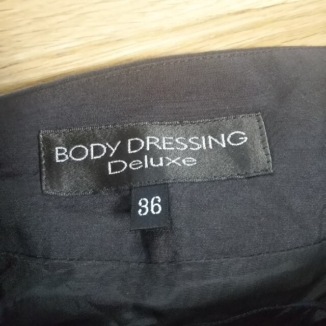 BODY DRESSING Deluxe(ボディドレッシングデラックス)の☆最終価格☆レディース スカート 36 レディースのスカート(ひざ丈スカート)の商品写真