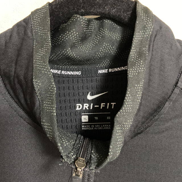 NIKE(ナイキ)のNIKE ナイキ　メンズ　ランニングトップス　長袖　XL メンズのトップス(Tシャツ/カットソー(七分/長袖))の商品写真