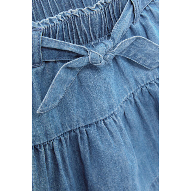 NEXT(ネクスト)のミッドブルーデニム 共布ベルト付きスカート（3m-8y） キッズ/ベビー/マタニティのベビー服(~85cm)(スカート)の商品写真