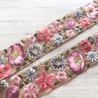 インド刺繍リボン シルク 高級 ボタニカルレース ハンドメイド素材 アンティーク(各種パーツ)