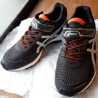 アシックス(asics)のasics LAZER BEAM 22.5(スニーカー)