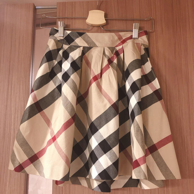 BURBERRY(バーバリー)のバーバリー　スカート キッズ/ベビー/マタニティのキッズ服女の子用(90cm~)(スカート)の商品写真