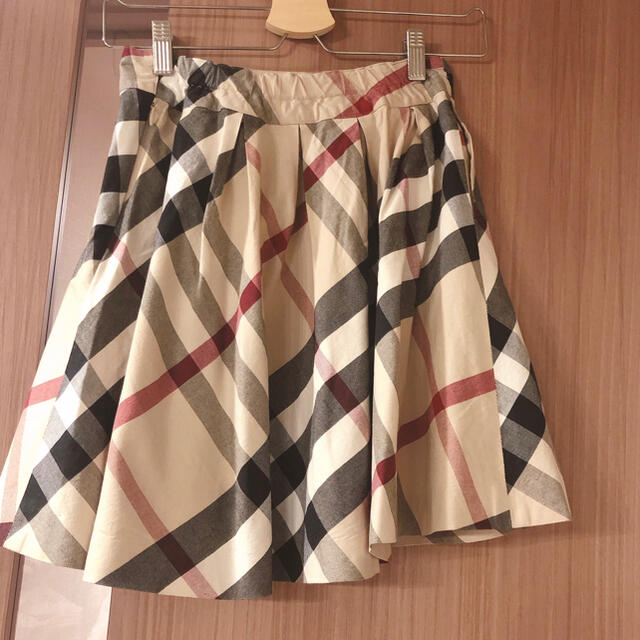 BURBERRY(バーバリー)のバーバリー　スカート キッズ/ベビー/マタニティのキッズ服女の子用(90cm~)(スカート)の商品写真