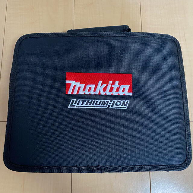 Makita(マキタ)のマキタ(makita) 充電式インパクトドライバー 白 TD090DWSPW  スポーツ/アウトドアの自転車(工具/メンテナンス)の商品写真