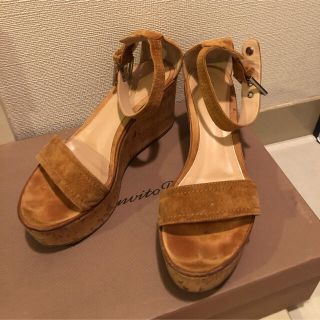 ジャンヴィットロッシ(Gianvito Rossi)のジャンヴィットロッシ　ウエッジサンダル　ベージュ　37(サンダル)