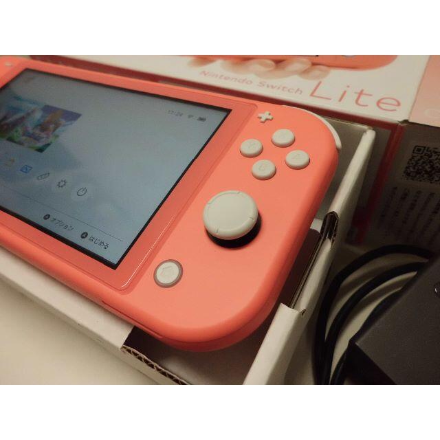 Nintendo Switch Lite　Coral