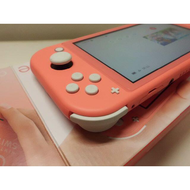 Nintendo Switch Lite　Coral