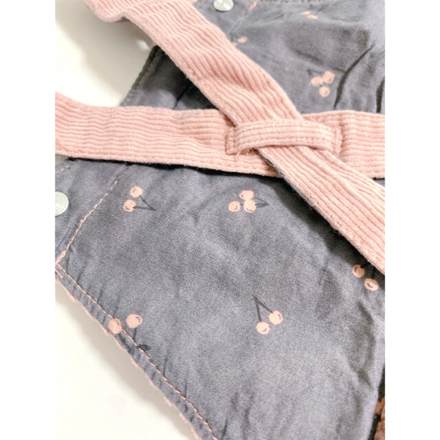 ZARA(ザラ)のZARAbaby  ジャンパースカート さくらんぼ柄　12-18m キッズ/ベビー/マタニティのベビー服(~85cm)(ワンピース)の商品写真