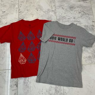 ボルコム(volcom)のボルコム&クイックシルバー丁シャツ☆2枚セット☆140cm(Tシャツ/カットソー)