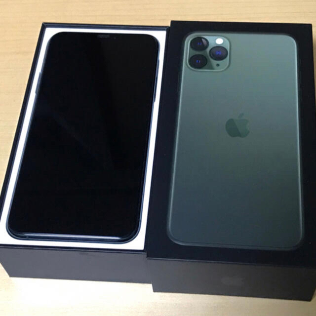 ほぼ新品 香港版 iphone11pro max 256gb DUAL SIM