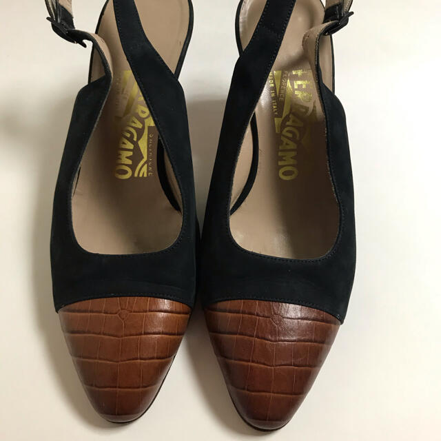 Ferragamo(フェラガモ)の靴(フェラガモ) レディースの靴/シューズ(サンダル)の商品写真