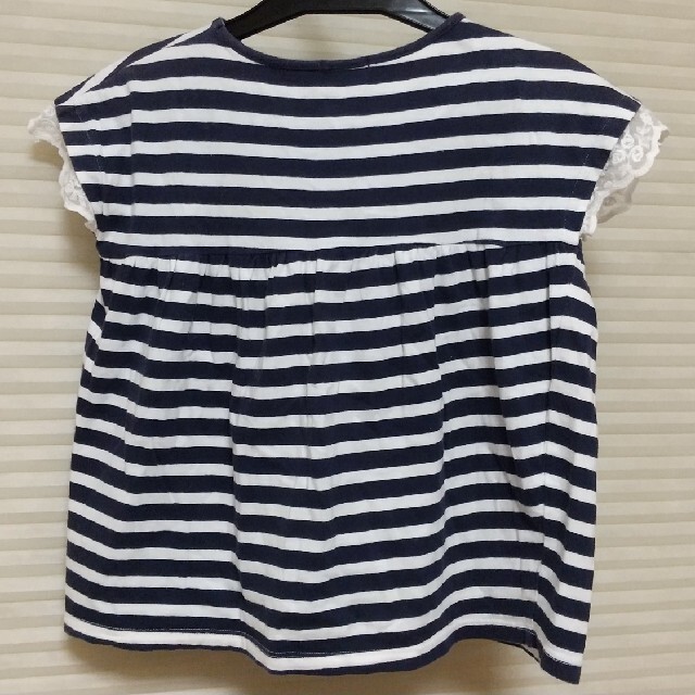 GU(ジーユー)のGU ストライプ Tシャツ 140cm キッズ/ベビー/マタニティのキッズ服女の子用(90cm~)(Tシャツ/カットソー)の商品写真