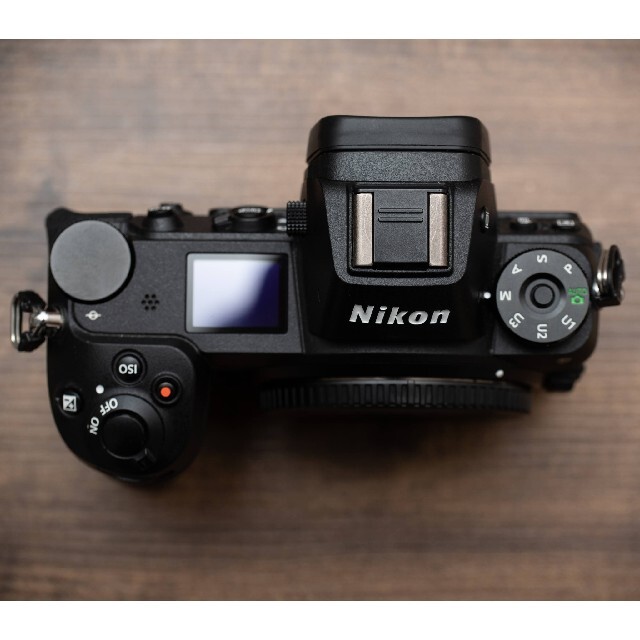 Nikon(ニコン)のNikon Z6 ボディ/CFexpress64GB/L型ブラケット スマホ/家電/カメラのカメラ(ミラーレス一眼)の商品写真